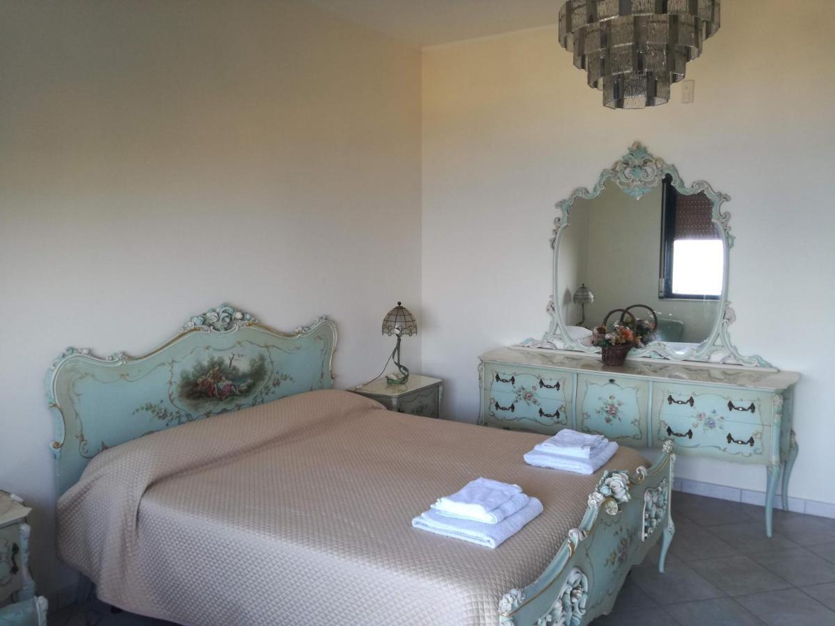 Casa Vacanze La Petrusella トラビーア エクステリア 写真
