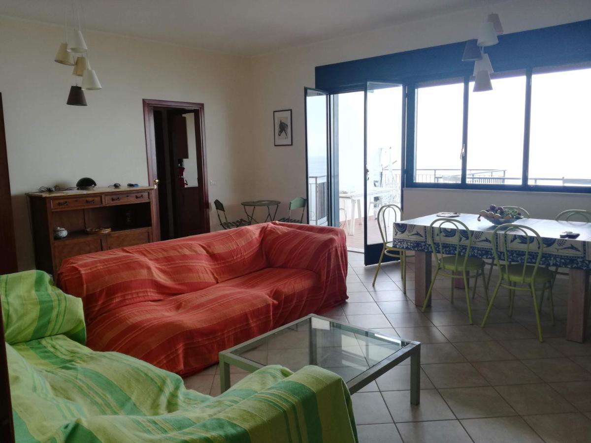Casa Vacanze La Petrusella トラビーア エクステリア 写真