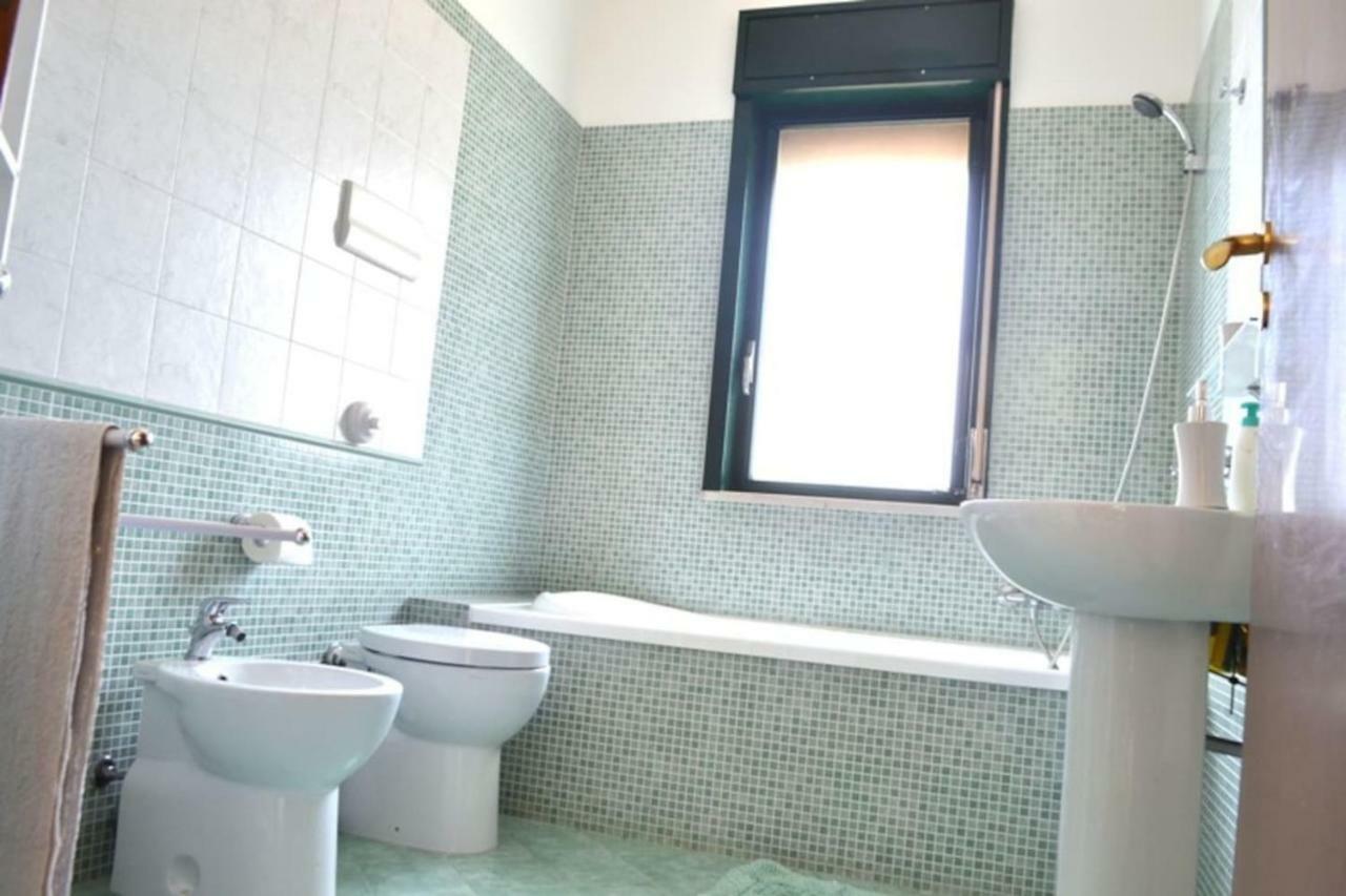 Casa Vacanze La Petrusella トラビーア エクステリア 写真